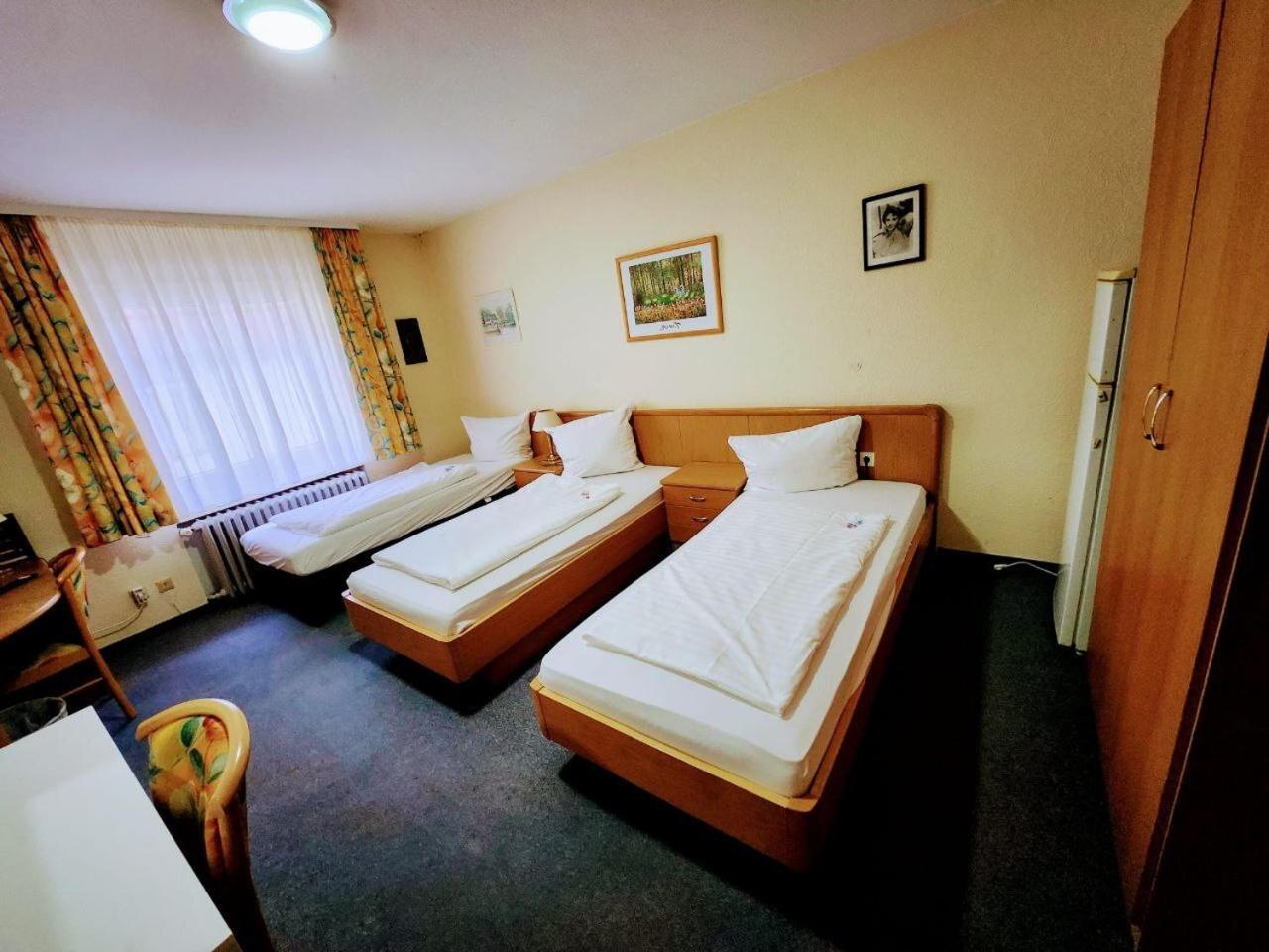 Hotel Schiff Rastatt Quarto foto