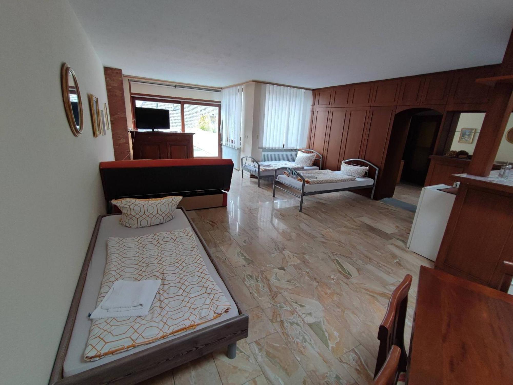Hotel Schiff Rastatt Quarto foto